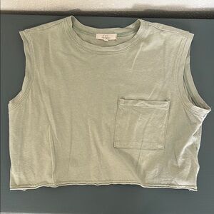Green Sleeveless Crop Top